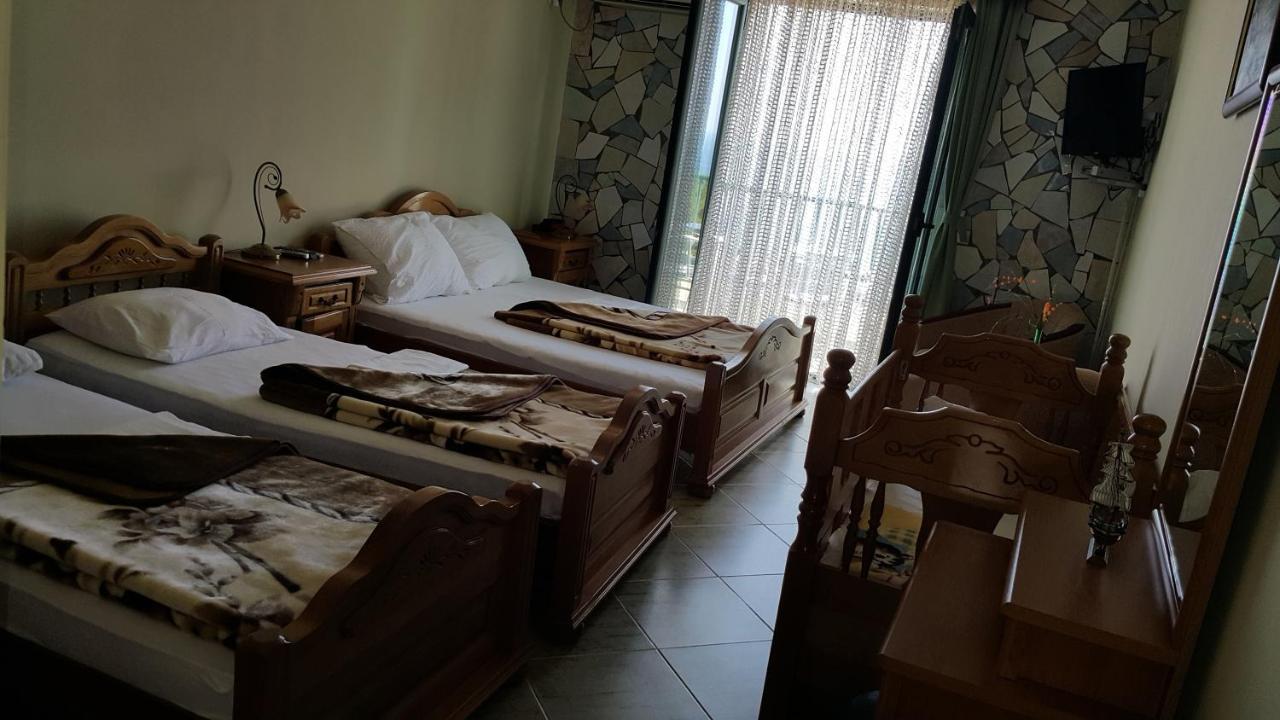 Apartmani Aida Ulcinj Buitenkant foto