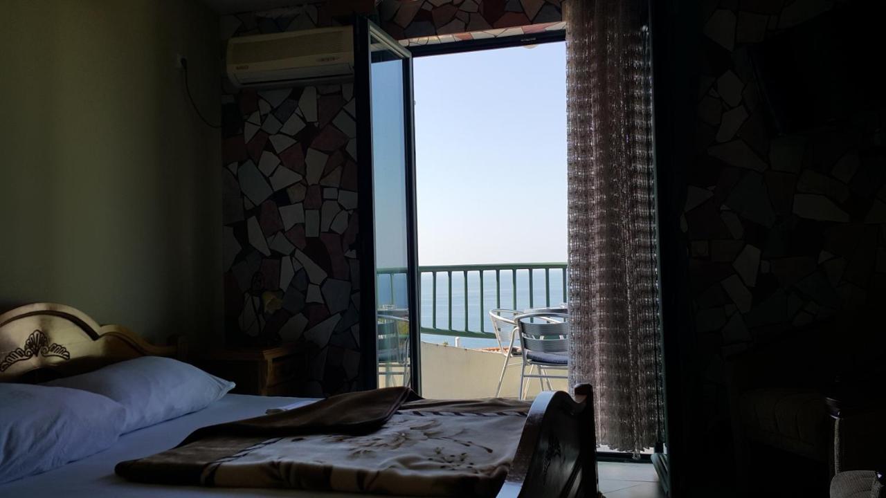 Apartmani Aida Ulcinj Buitenkant foto